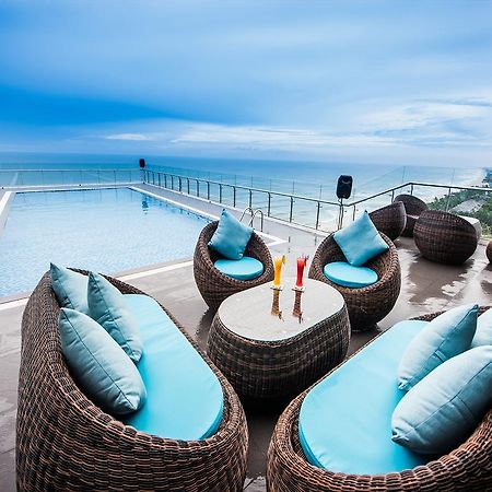 Yarra Ocean Suites Danang Exterior photo